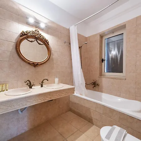 Galatia Villa Nidhrion